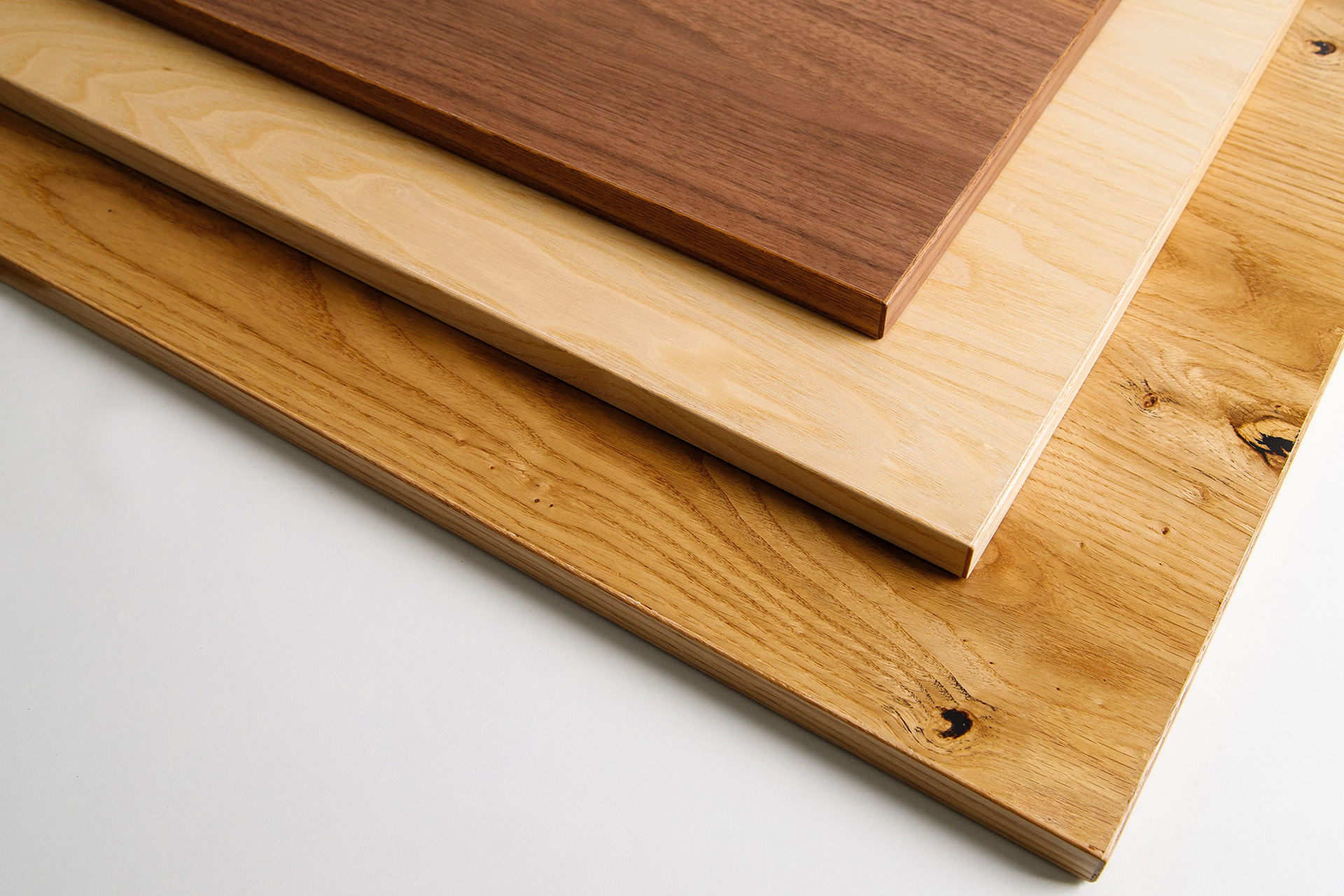 Шпоновані фасади  